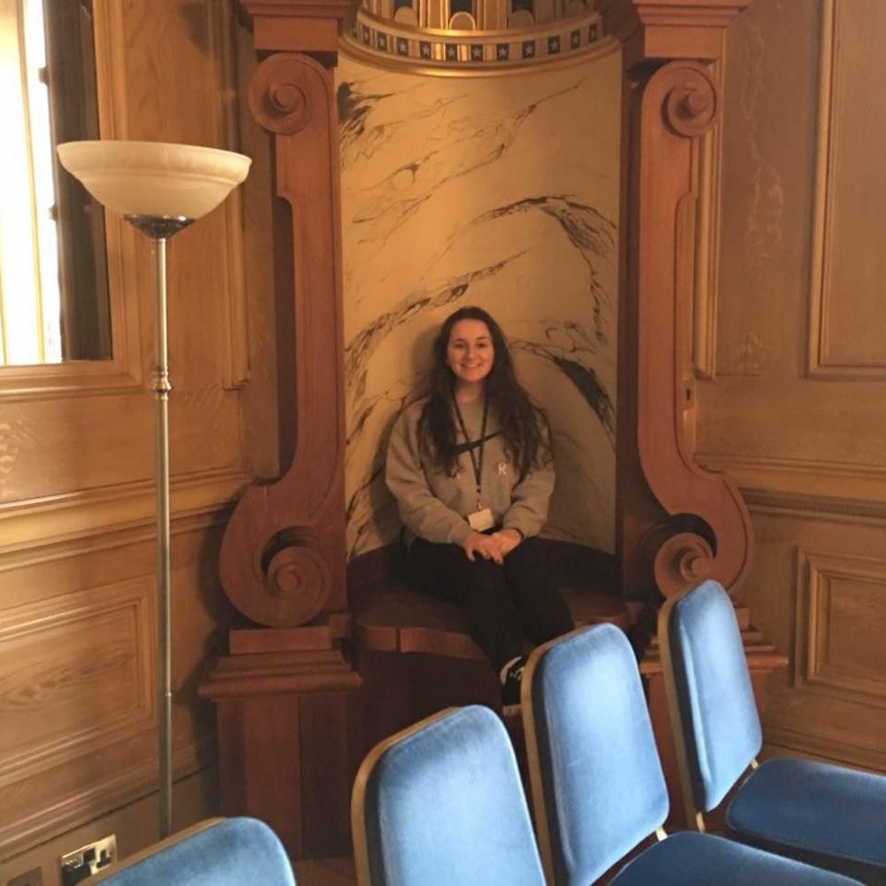 Meet your Posher, Megan